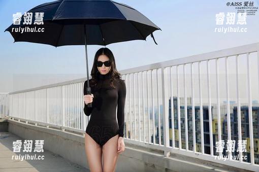 原图独享！爱丝的丽莎爱丝袜最新，真是欲罢不能。