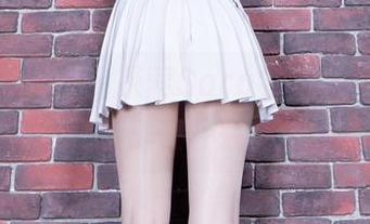 Beautyleg - 探索Sara学姐全套图包，仿佛每一张都在轻轻撩拨心弦。