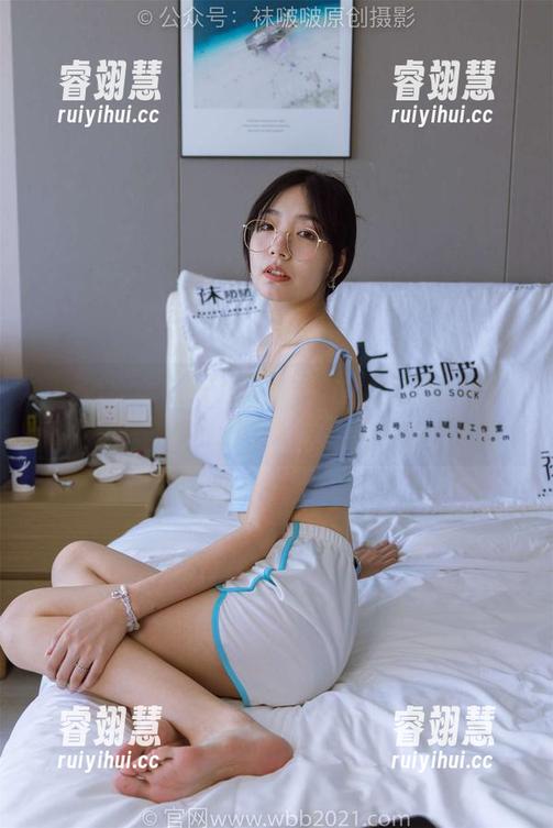 BoBoSocks袜啵啵-小淳 BoBoSocks袜啵啵 - 套图大放送!小淳演绎的银行制服还是那么迷人