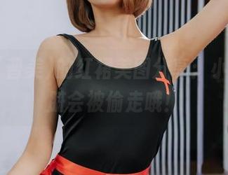 Bomi(普美)的红裙美图分享：小心，心脏会被偷走哦！