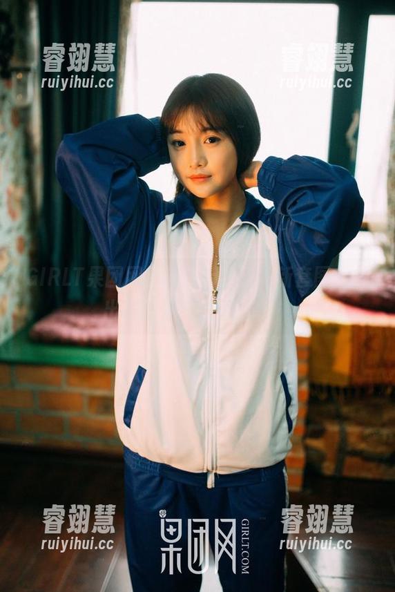 GIRLT果团网-龚玥菲 GIRLT果团网 - 龚玥菲双人最新套图,拍出来的情绪简直炸裂!