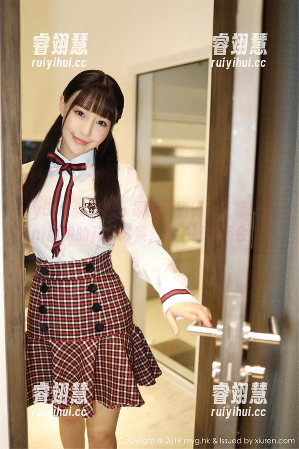 MyGirl美媛馆 - 原图大揭秘！王馨瑶yanni厨娘的花式炒菜，除了好看还会飞？
