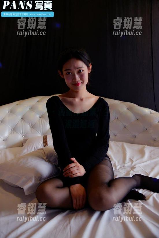 PANS写真-兰心 PANS写真 - 最新作品集:兰心与婚纱的浪漫邂逅