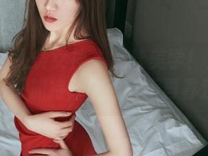 TouTiao头条女神 - 黑丝美学！刘瑾希的写真加持，让网盘不再寡淡