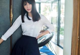 TuiGirl推女郎 - 来自王李丹尼的和服世界，写真集里的原图轻柔细腻，仿佛在空气中流动