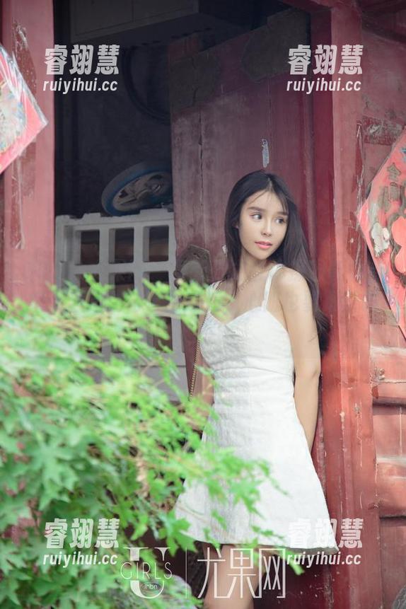 UGirls尤果网-张之龄 UGirls尤果网 - 最新张之龄体操服奇妙合集:当运动与艺术邂逅,心脏也要跟着跳动