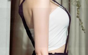 UGirls尤果网 - 在线探秘景思晴，连衣裙可是她隐藏的魔法武器，图片在召唤你一起窥探！