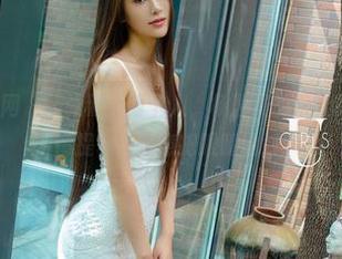 UGirls尤果网 - 一张照片两个人，杨晨晨的双人写真资源，友情提示：注意把眼睛治好!