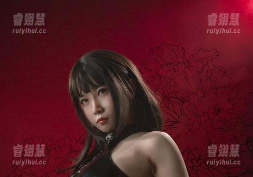 Uki雨季 逃离无圣光,Uki雨季空姐写真带你飞一飞!
