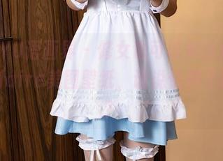 XIAOYU语画界 - 修女也可以如此俏皮，允儿Claire美图壁纸，谁说信仰不能时尚？