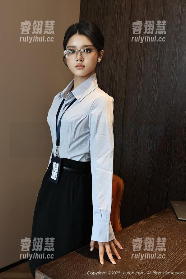 Xiuren秀人网-奶芙乔乔 Xiuren秀人网 - 奶芙乔乔兔女郎美图大赏,分享这种颜值真的要活久一点!
