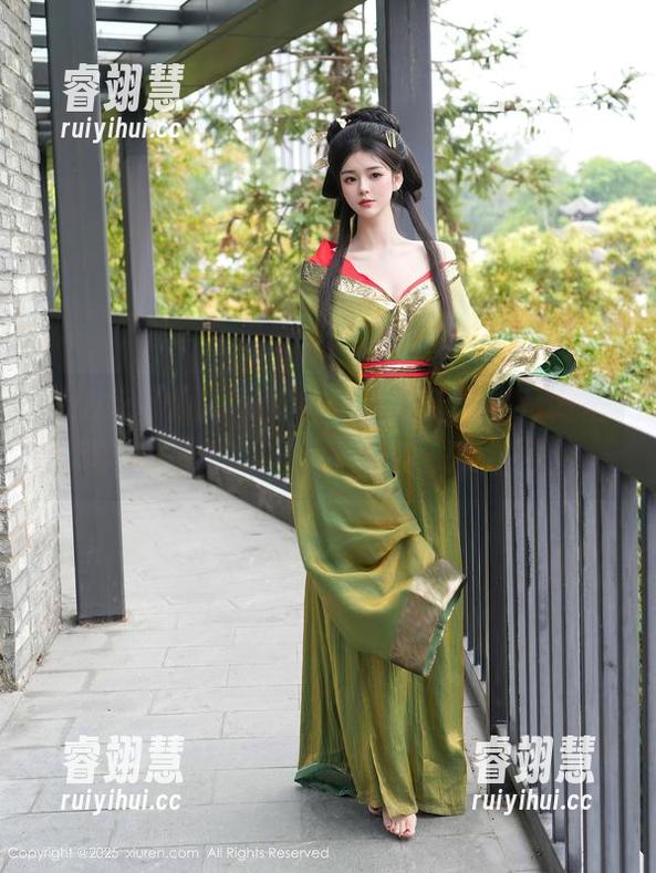 Xiuren秀人网-小逗逗 Xiuren秀人网 - 小逗逗最新图集:万圣节,我怀疑这只是一场庆祝万物可爱