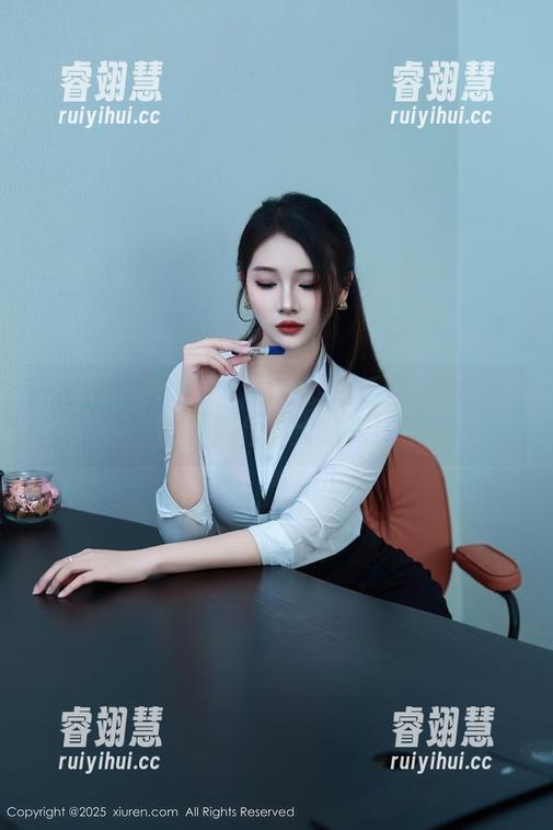 Xiuren秀人网 - 免费就是任性！程程程的美腿作品大曝光！