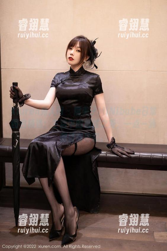 Xiuren秀人网-糯美子MINIbabe Xiuren秀人网 - 糯美子MINIbabe日常图包精选:生活中的细腻之美,一点一滴都值得珍藏。