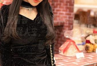 YouMi尤蜜荟 - 小海臀Rean的美腿写真让我一度怀疑人生，是不是腿也能成为人生哲学？