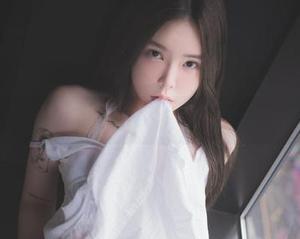 水手服照中的Yuka(유카)：下载是第一步，心动是必须的