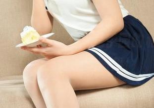 丽柜 - ‘短裙’？不，是伊园的私拍秘籍！快来围观这图集！