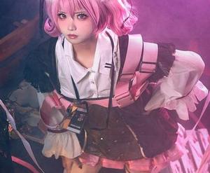 美图更新来喽！伊喵君_Nya捕捉《原神-鸣神双人》里八重&雷神的瞬间，绝对不容错过！