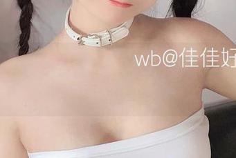 不小心翻到佳佳酱ovo的女神美图合集，感觉自己被逆袭了一波。
