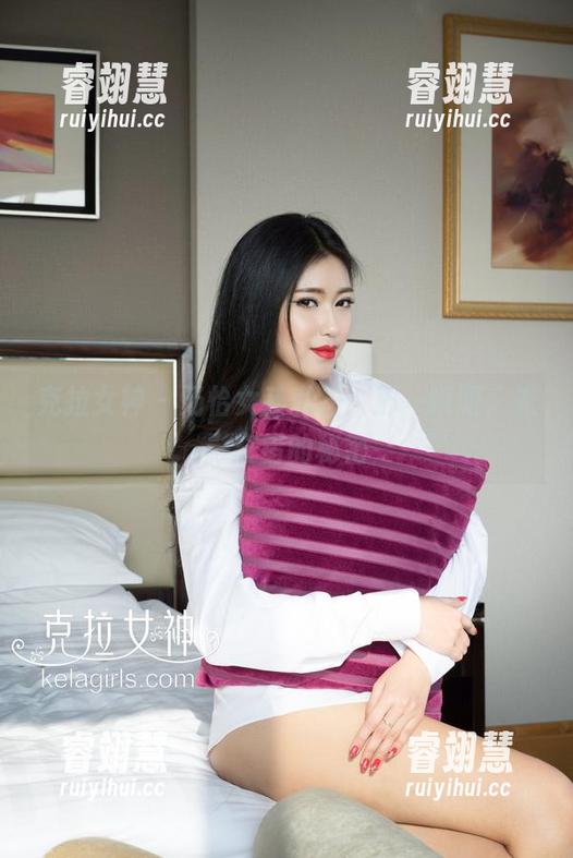 克拉女神-汤怡 克拉女神 - 汤怡女孩私拍:那一瞬间,光影交错的秘密