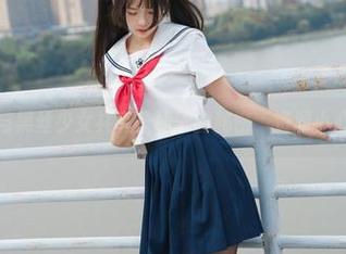 兔玩映画：与黑丝少女共享蓝椅子的秘密，资源小心翼翼放送！