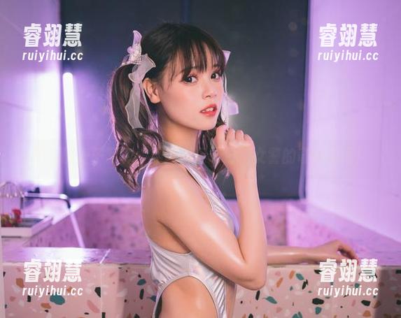 千反田鹿子 千反田鹿子写真:用原图记录日常女警的奇妙瞬间!