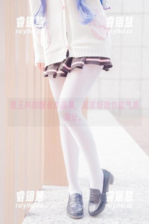 墨玉M 墨玉M的睡衣作品集,居家好物也能气质满分。