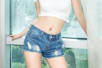 头条女神 - 精选原图，李由美的双马尾，总让我忍不住想问她有没有在拍啥秘密故事……