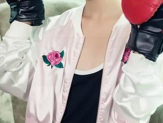 头条女神 - 迪爱儿比基尼合集：化身海边女神，就问你服不服？