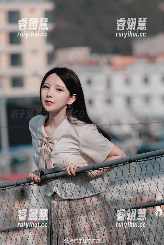 妍子坚不可摧 妍子坚不可摧圣诞COS,福利图包中的小秘密,快来解锁吧!