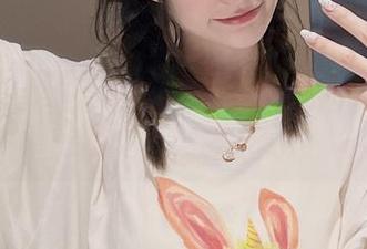 微密圈 - 妮是老虎的双马尾少女图册：在光影交错中肆意绽放