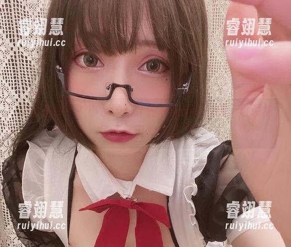 小泉学姐吖 作品更新了?小泉学姐吖的棉袜快来下载,谁说袜子不能引发灵感!