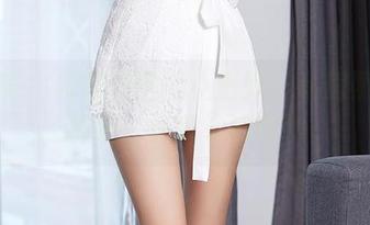 尤蜜荟 - 抖娘利世的小厨娘：私房照片的秘密，快来偷瞧吧！