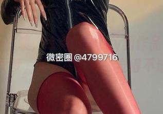 微密圈 - 噢，徐绾绾yyyy的作品简直就是少女梦，想多看几遍，觉得不过瘾。