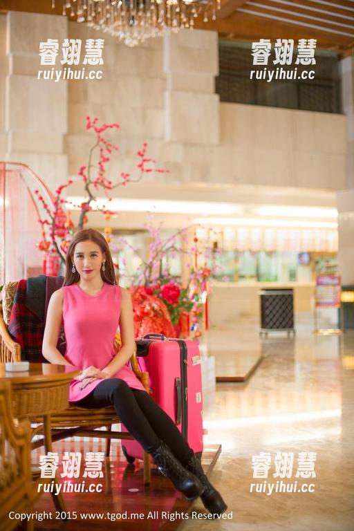 推女神-丁筱南 推女神 - 轻轻一推开,丁筱南护士原图包的禁忌门扉