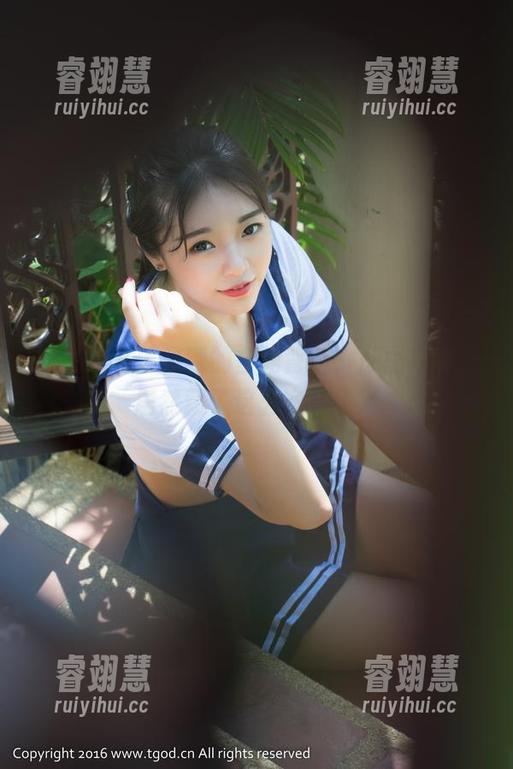 推女神-何晨曦 推女神 - 何晨曦的白裙背后:原图写真,居然藏了这么多段子!