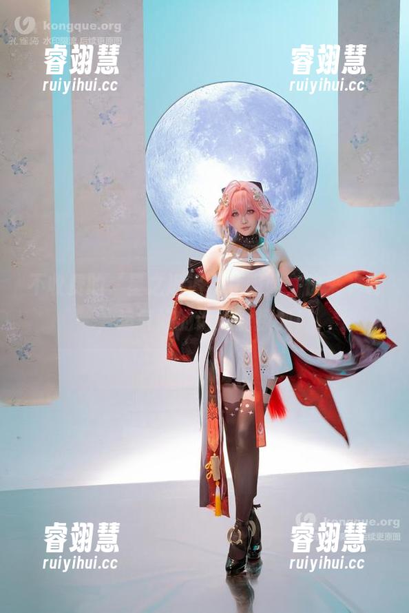 不收费的‘星之迟迟’礼服照，快来下载，运气好的话还能撩到！