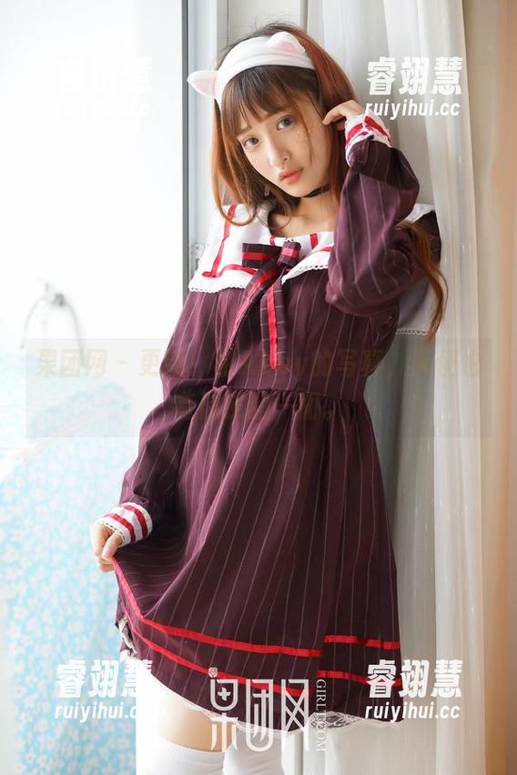 果团网-甜Abby 果团网 - 更新!甜Abby的写真,天使也有俏皮的一面。