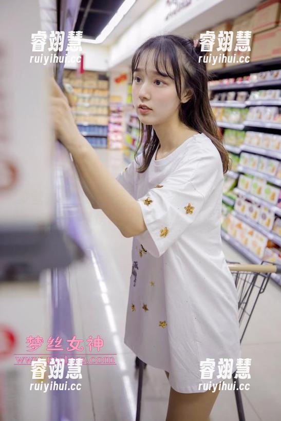 梦丝女神-宁夏 梦丝女神 - 独一无二的宁夏连衣裙套图分享,真是让我忍不住想模仿!