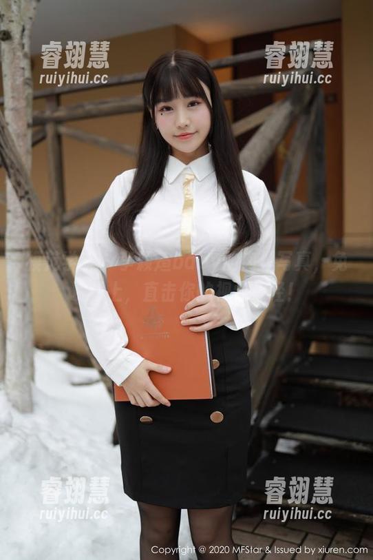 模范学院 - 李颖煊baby的肉丝写真，免费送上，直击你的视觉神经！