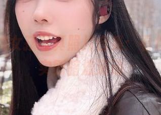 炸酱沐沐女孩写真照片合集：看似纯真，实则暗流涌动
