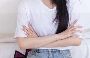 物恋传媒 - 岚岚最新力作来袭：六月的雨，内心的波澜竟如此动人！