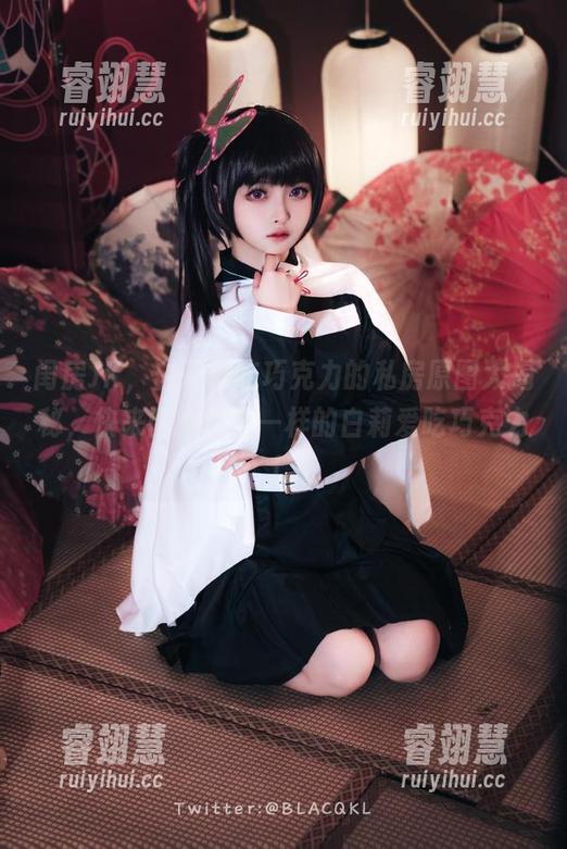 白莉爱吃巧克力 闺房JK,白莉爱吃巧克力的私房原图大揭秘,快来围观这不一样的白莉爱吃巧克力!