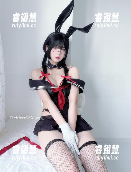 眼酱大魔王w 制服的世界,眼酱大魔王w的写真合集,看看你会怦然心动吗?