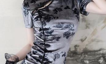 秀人网 - 伊诺带来的办公室私房美图，连小植物都想偷看！