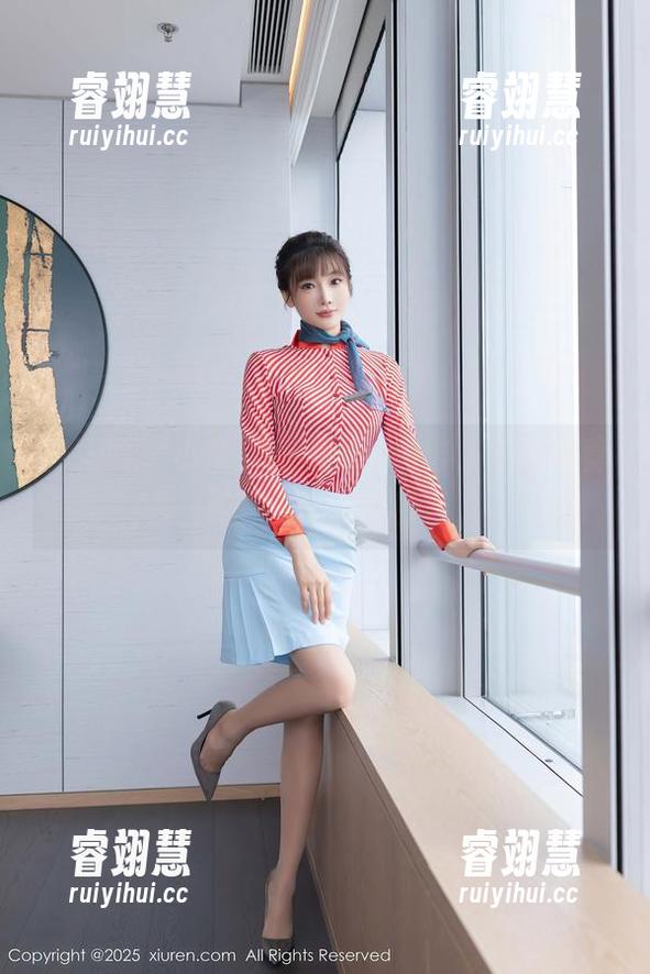 秀人网-小蛮妖Yummy 秀人网 - 小蛮妖Yummy出击,御姐写真图册等你来撩