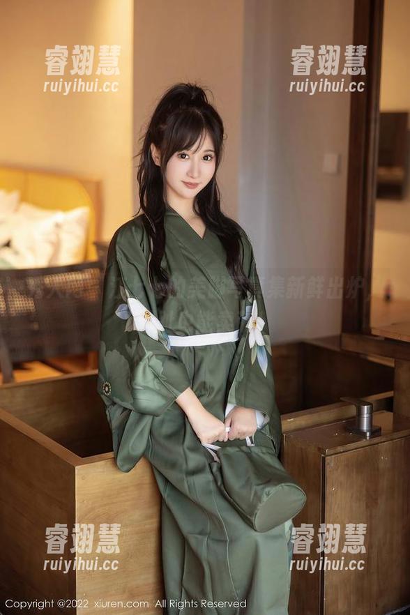 秀人网-江七七 秀人网 - 江七七的美脚写真集新鲜出炉,脚趾也能卖萌!