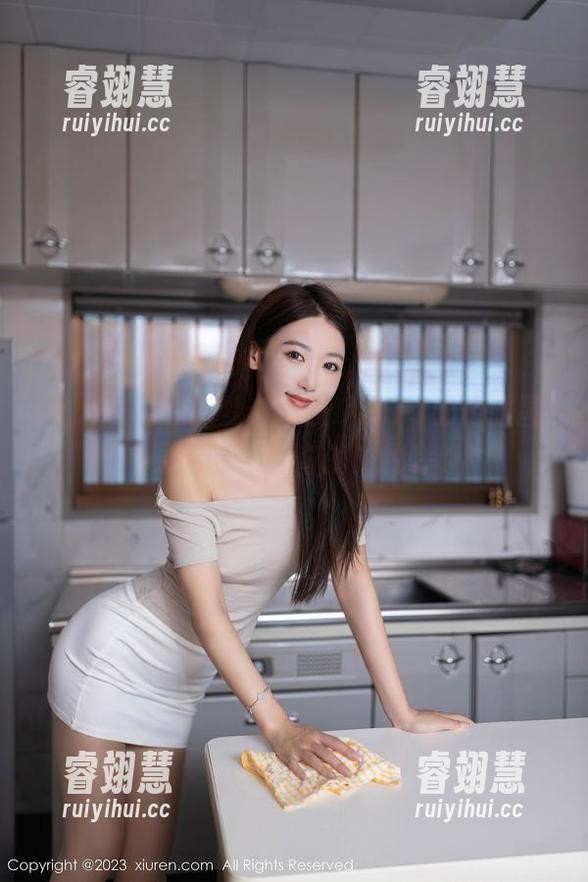 秀人网-浅浅Danny 秀人网 - 校园梦:浅浅Danny的校服图片免费分享,神奇的时代呼唤!