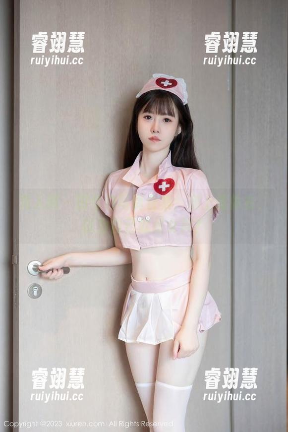 秀人网-田兮白 秀人网 - 田兮白写真合集:穿上连体衣,以为自己就是女神?