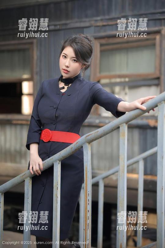 秀人网 - 金允珍呐的制服写真合集，轻松而又令人心动